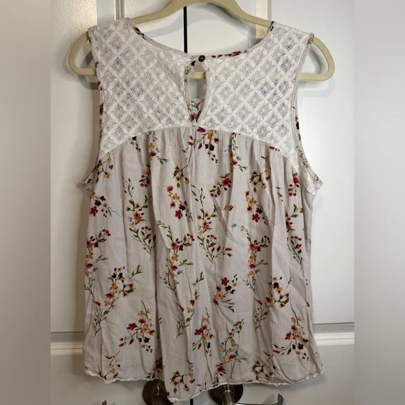Mason + Belle Ivory Floral Lace Embroidered Sleeveless Blouse Women’s XL - Picture 2 of 4